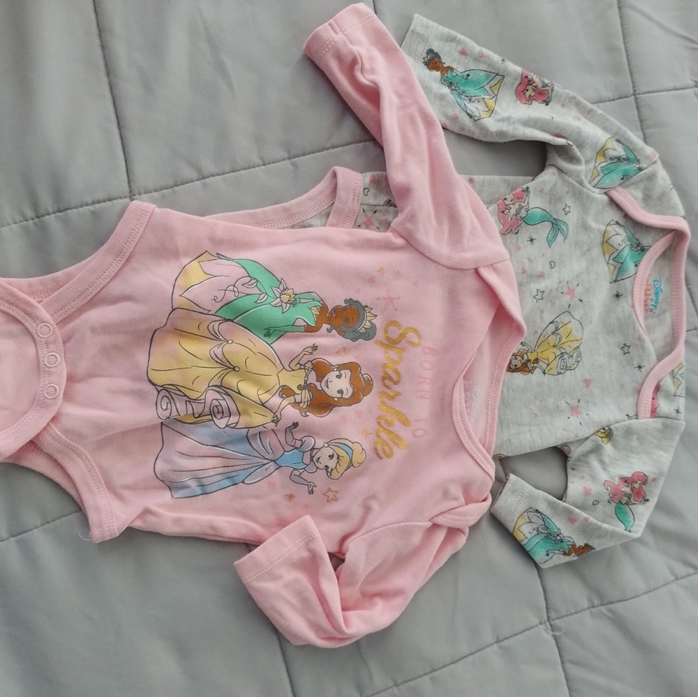 Long sleeve Disney baby onesie.